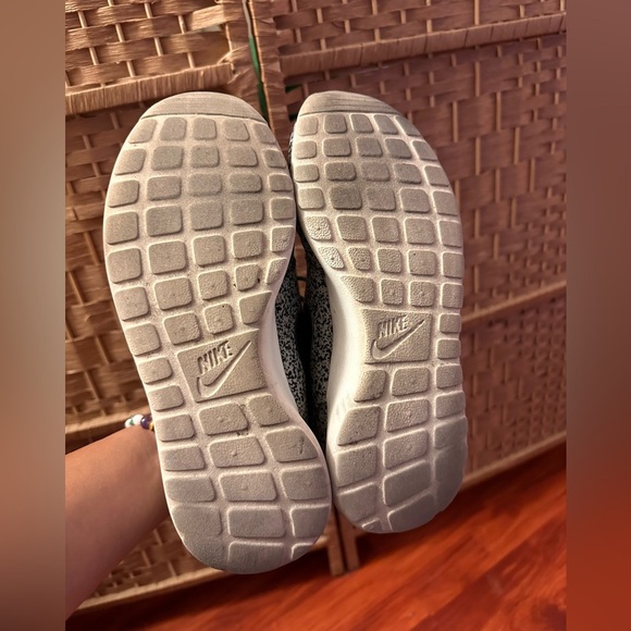 Speckled Nike Roshe Run, Black, White, Nike, Roshe Running shoes - Picture 8 of 9